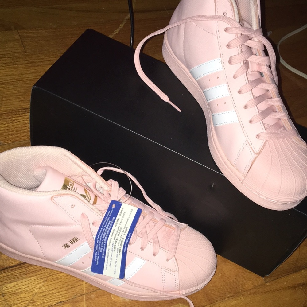 ADIDAS SHELLTOPS (high)